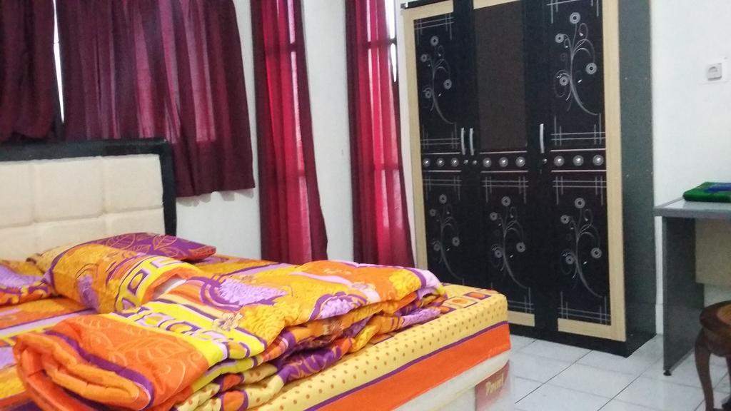 Mayestik Guest House Syariah Jakarta Luaran gambar