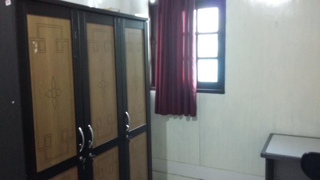 Mayestik Guest House Syariah Jakarta Luaran gambar