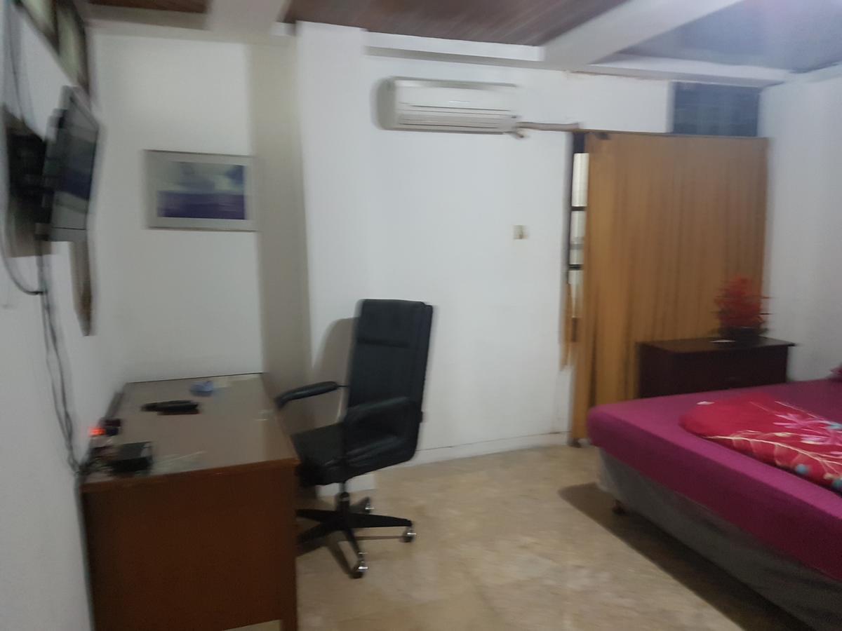 Mayestik Guest House Syariah Jakarta Luaran gambar
